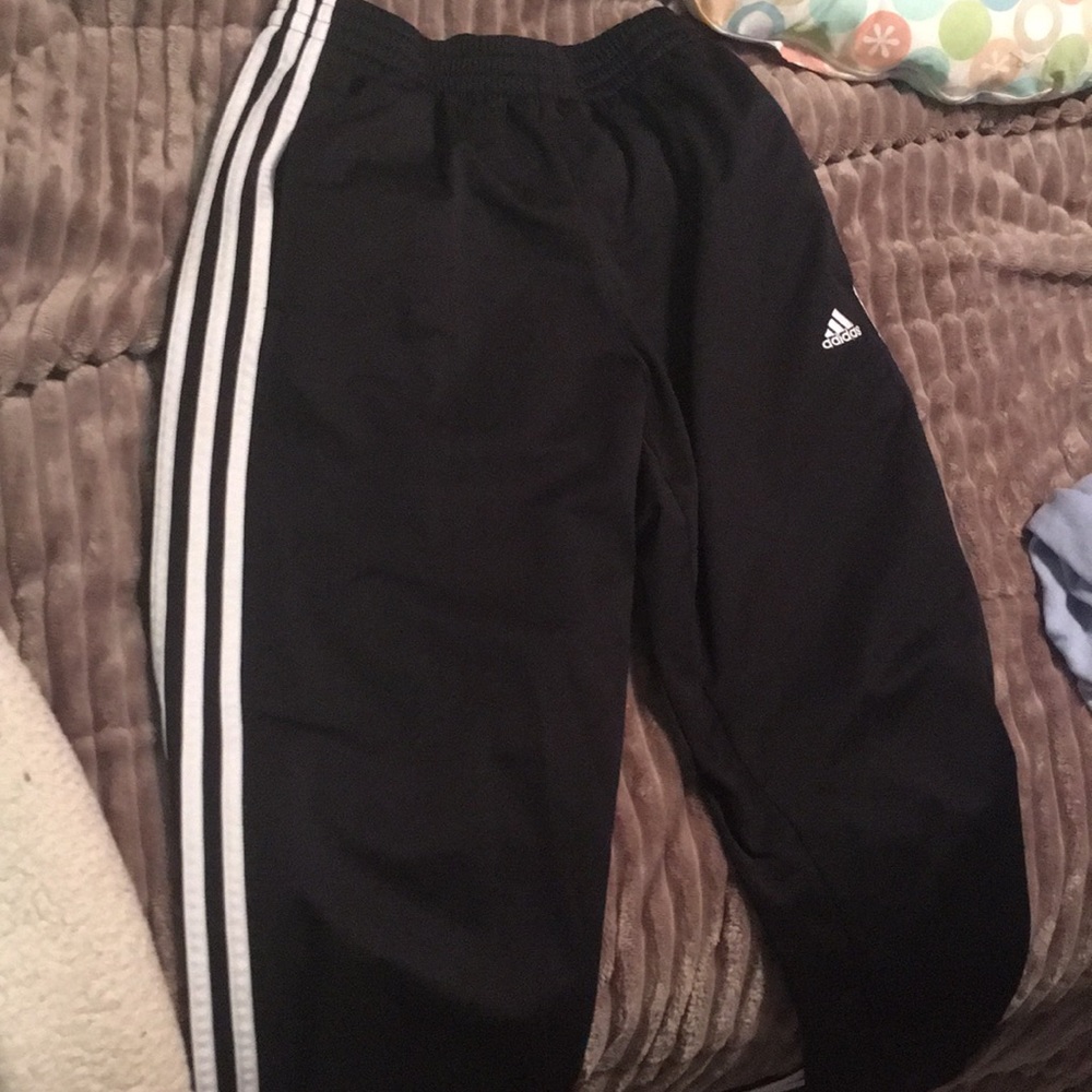 Adidas sweatpants